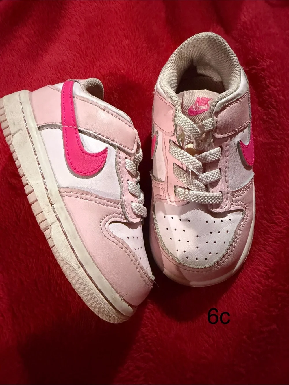 Nike Dunk lows Triple pink 6c